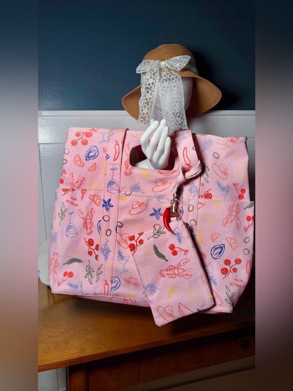Italian Coastal Motif Tote Soft Pink with Green Stripe Interior - Picture 2 of 7